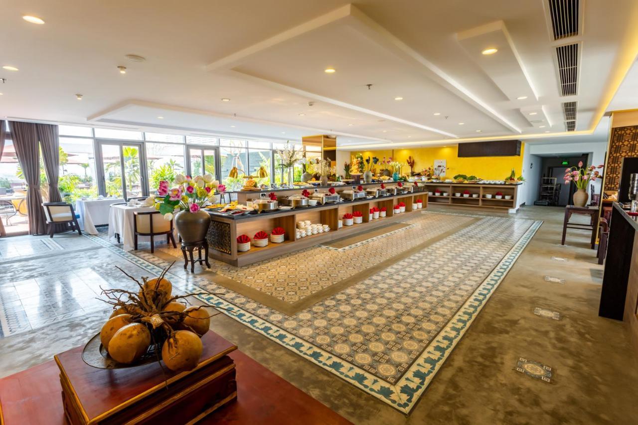 White Lotus Hue Hotel Exterior foto
